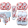 Set Completo Natalizio Cucina e Tavola Con Scatola Regalo in Poliestre - 4 Presine, 2 Guanti, 2 Grembiuli, 1 Tovaglia